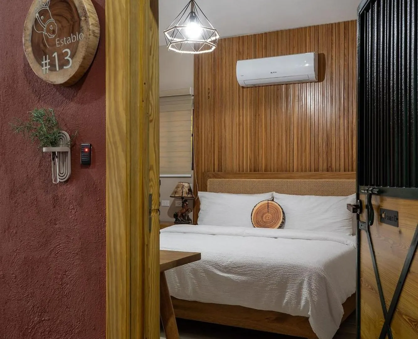 Hotel El Establo Jarabacoa
